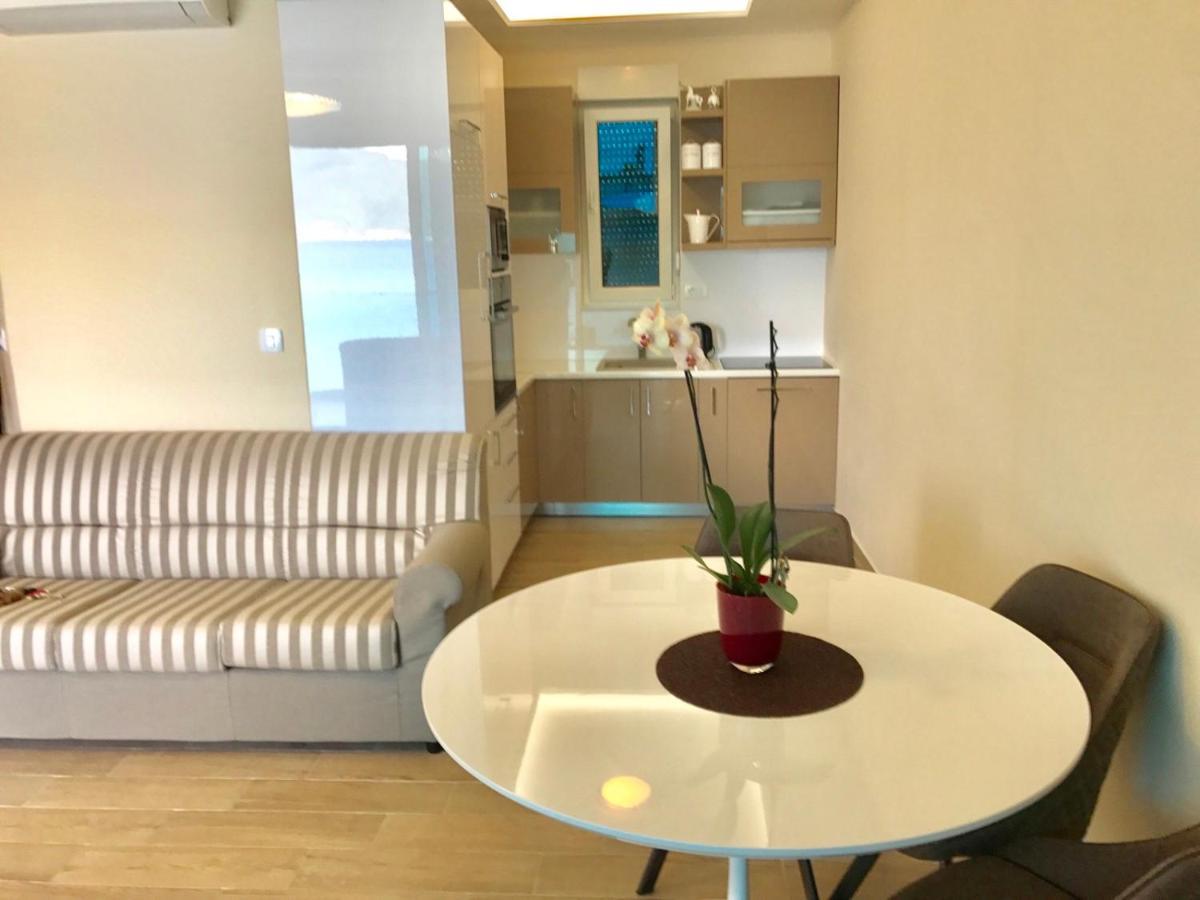 Lux Apartments Krasići エクステリア 写真